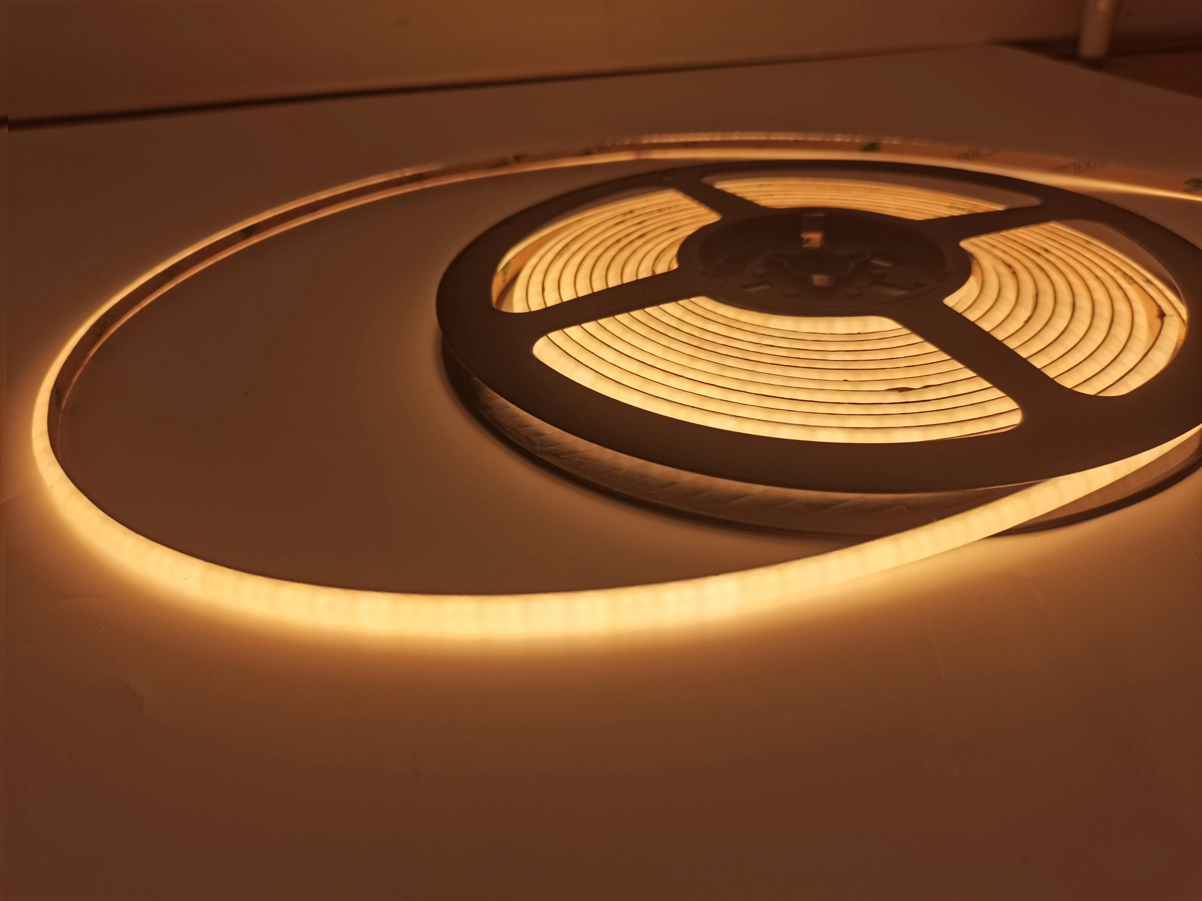 Flexible Free Cut COB light strip 320LEDs/m 5mm 8mm 10mm 2700/3000/4000/6500K 24V suitable for any customized length