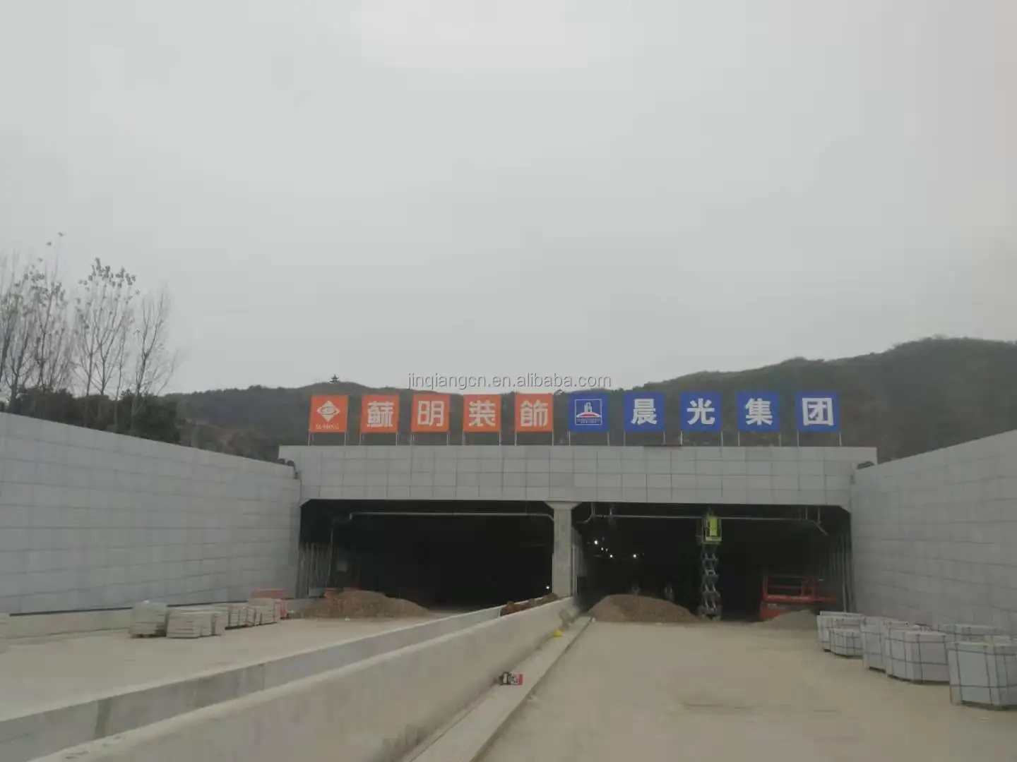 Lightweight 2440/3000/3600x1220x8-27mm Calcium Silicate Boards Fireproof RABT Tunnel Top System Used Fireproofing Applications