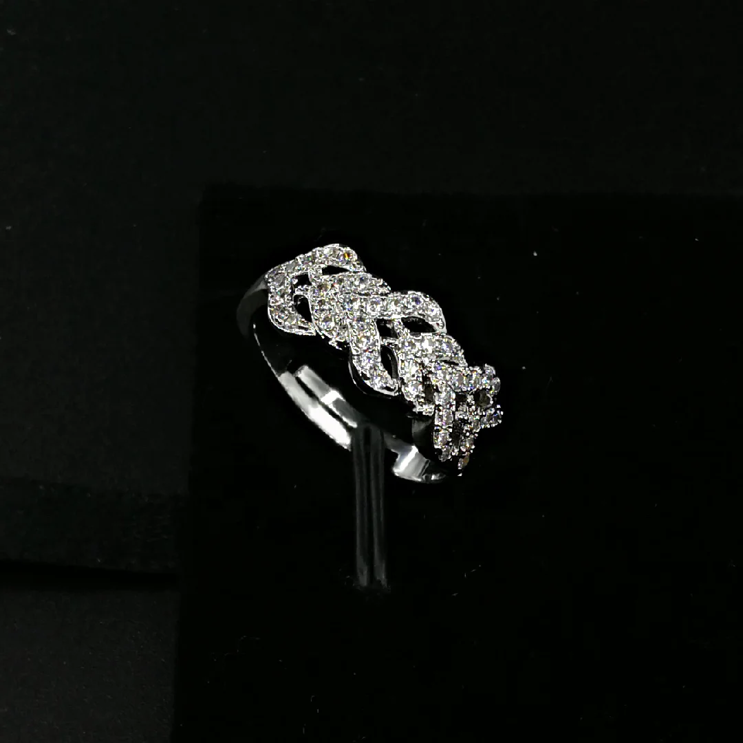 Bedazzled Arabic V Necklaces Fashion Bridal Wedding Accessory Copper Silver Plated Luxury Wedding Jewelry Set