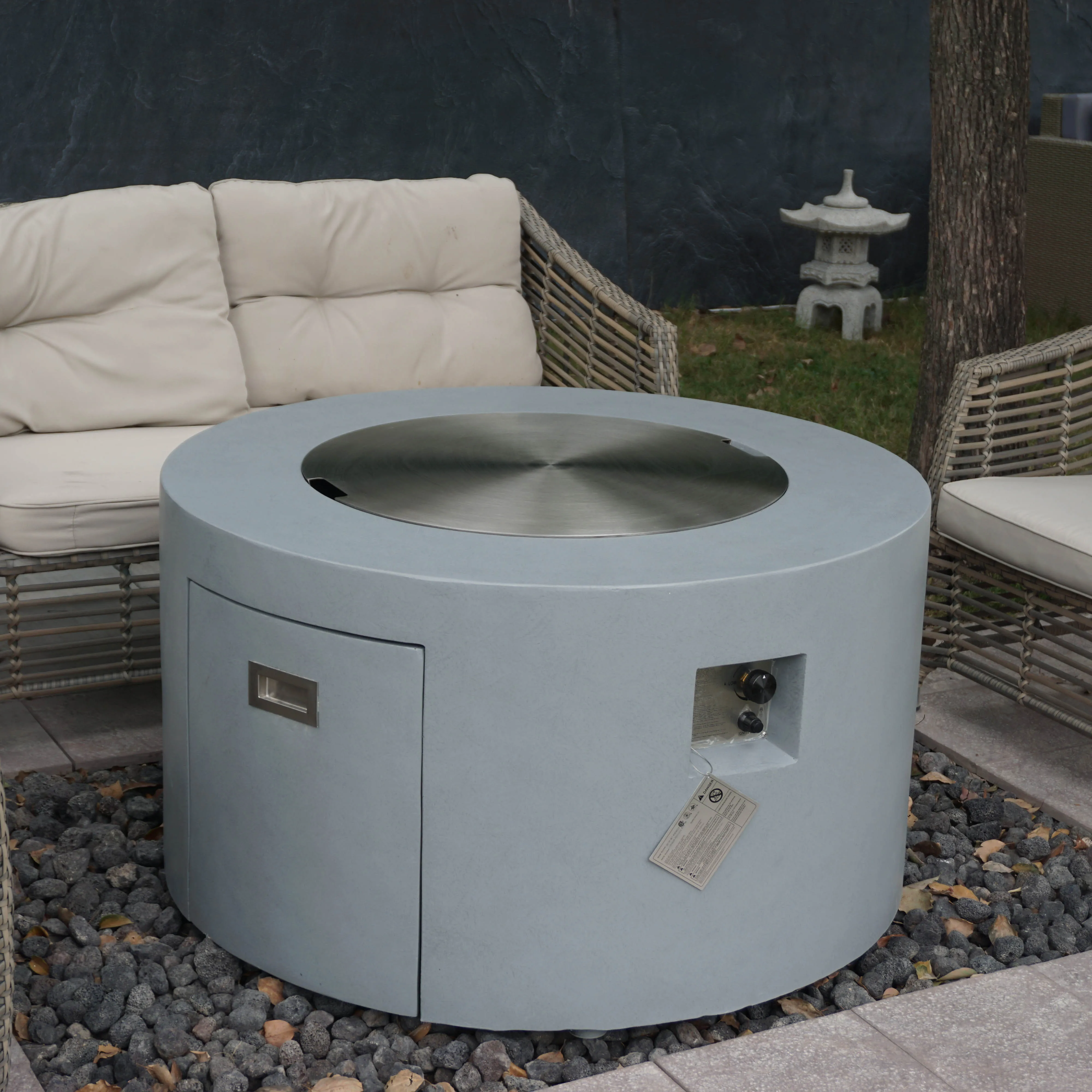 Best Selling GfRC  Outdoor Fireplace Concrete Look Gas Tank Inside Fire Pits Table