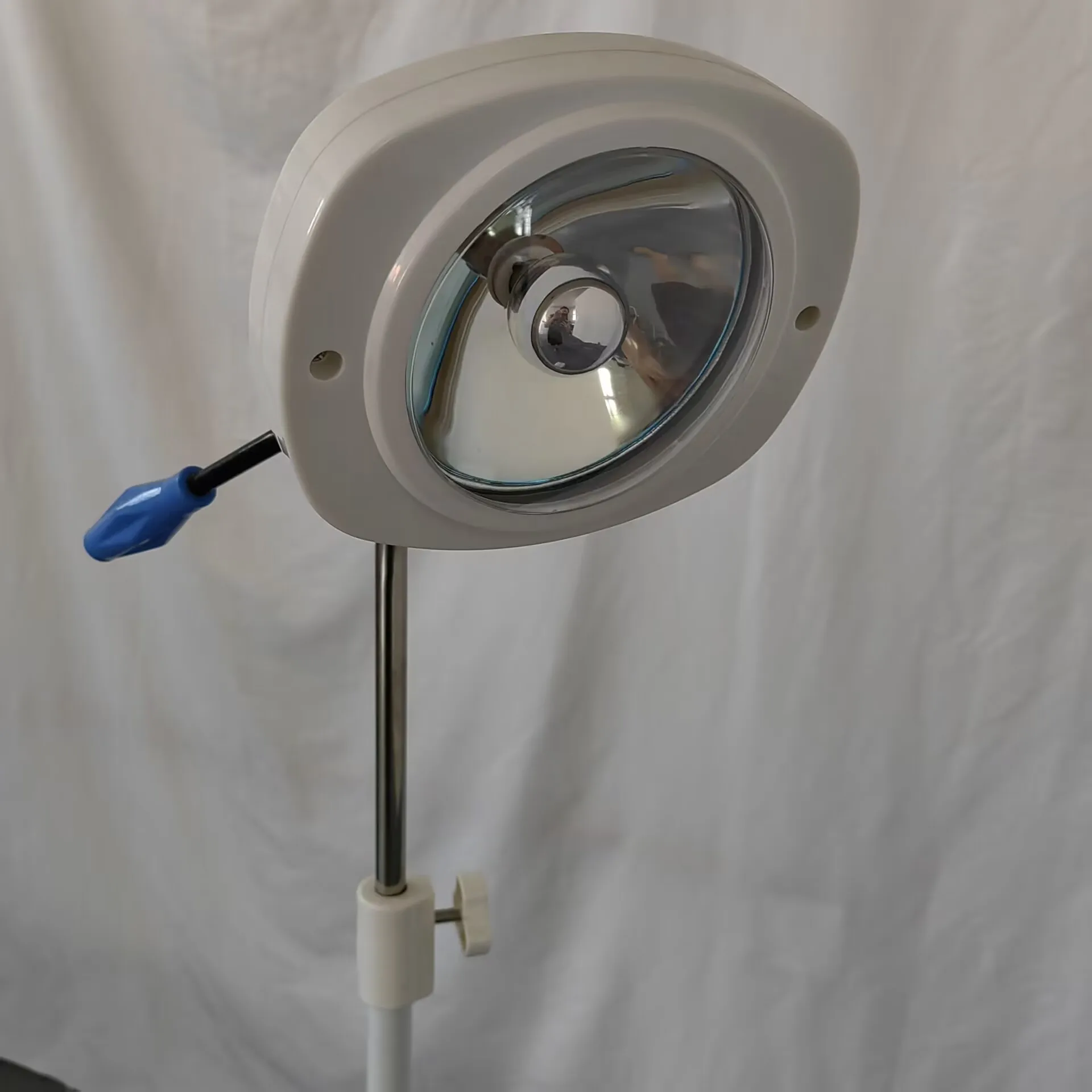 Shadowless halogen 25W 20000LUX adjustable height operating lamp operating room lamp medical operation lamp