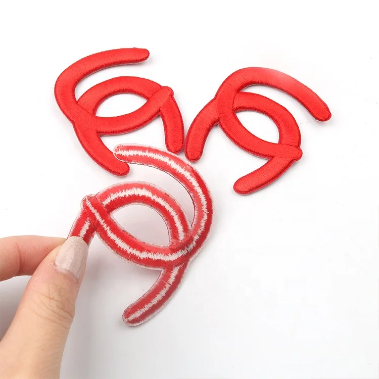 Утюг на Поддерживаемые изготовленный заказ лазерная резка форма 3D пены машина петли красный Вышивка Патчи для куртки
