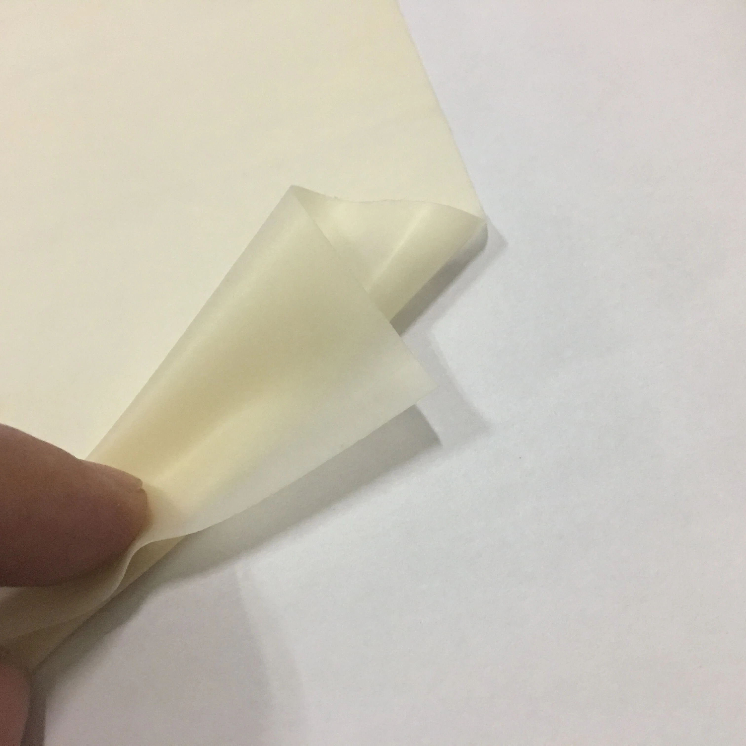 Thin elastic rolls latex sheet