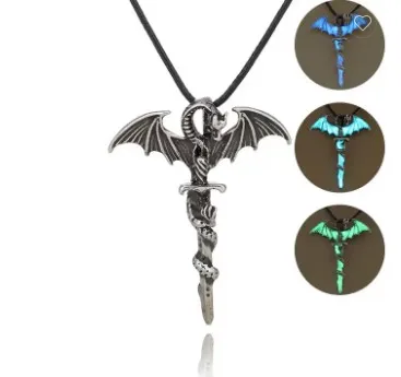 hot sale luminous Dragon Glowing Stone Flying Glow in the Dark Necklace for Women Men pendant halloween creative jewelry