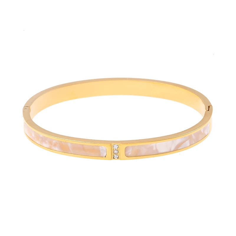 High quality fashion charm ladies bracelet waterproof sweatproof stainless steel bracelet