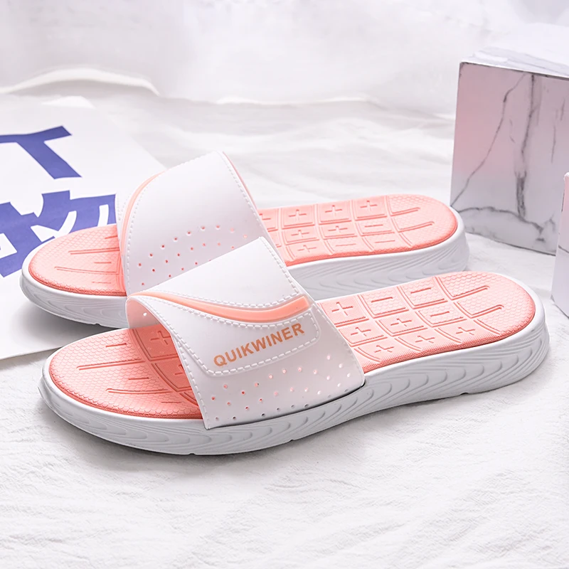 New hot selling PVC slippers men soft bottom home men outdoor sports slide slippers men