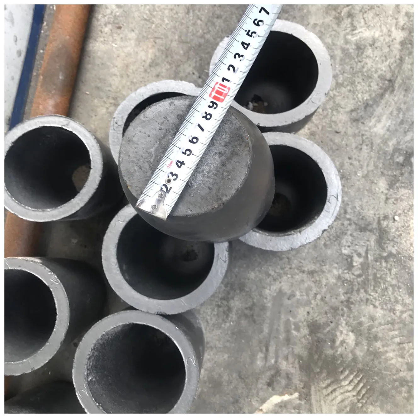 Factory manufacture 8# Graphite sic/clay crucible for melting gold, sliver, copper, iron, aluminum and gas cutting slag