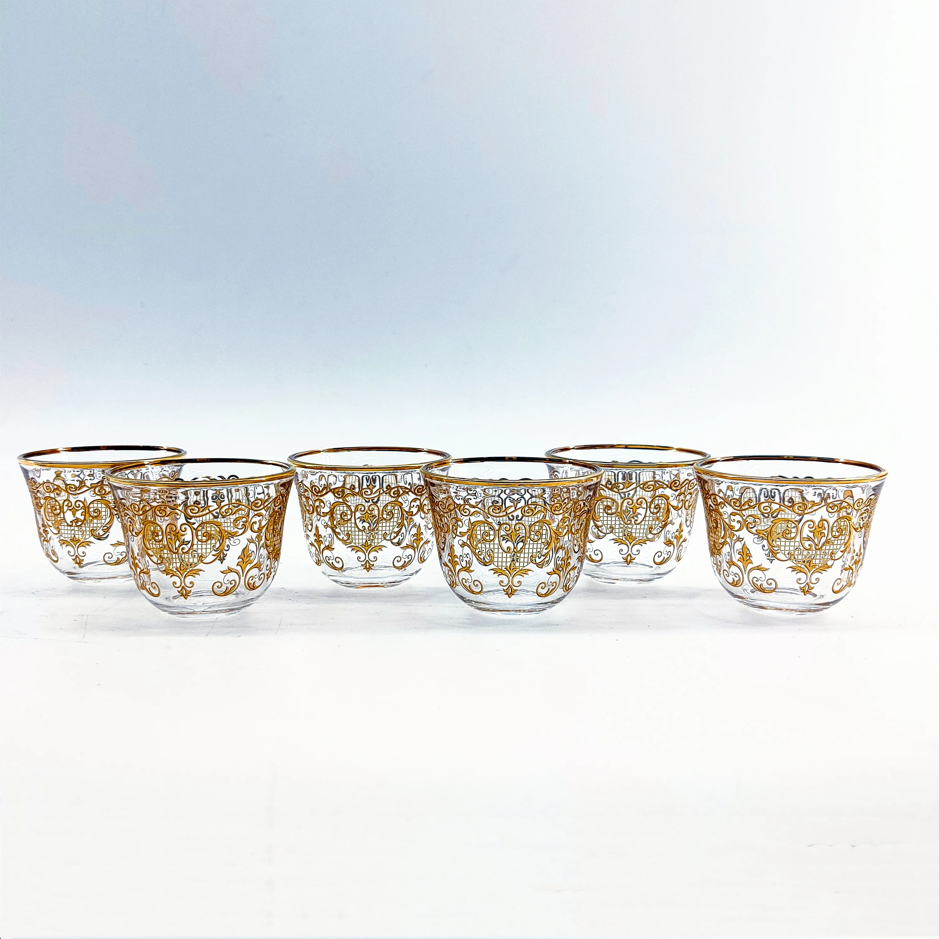 China Manufacture of Eco-friendly Handmade Tea Cup Sets  and White Glass with Real Gold of Arabic Tea Cup Set