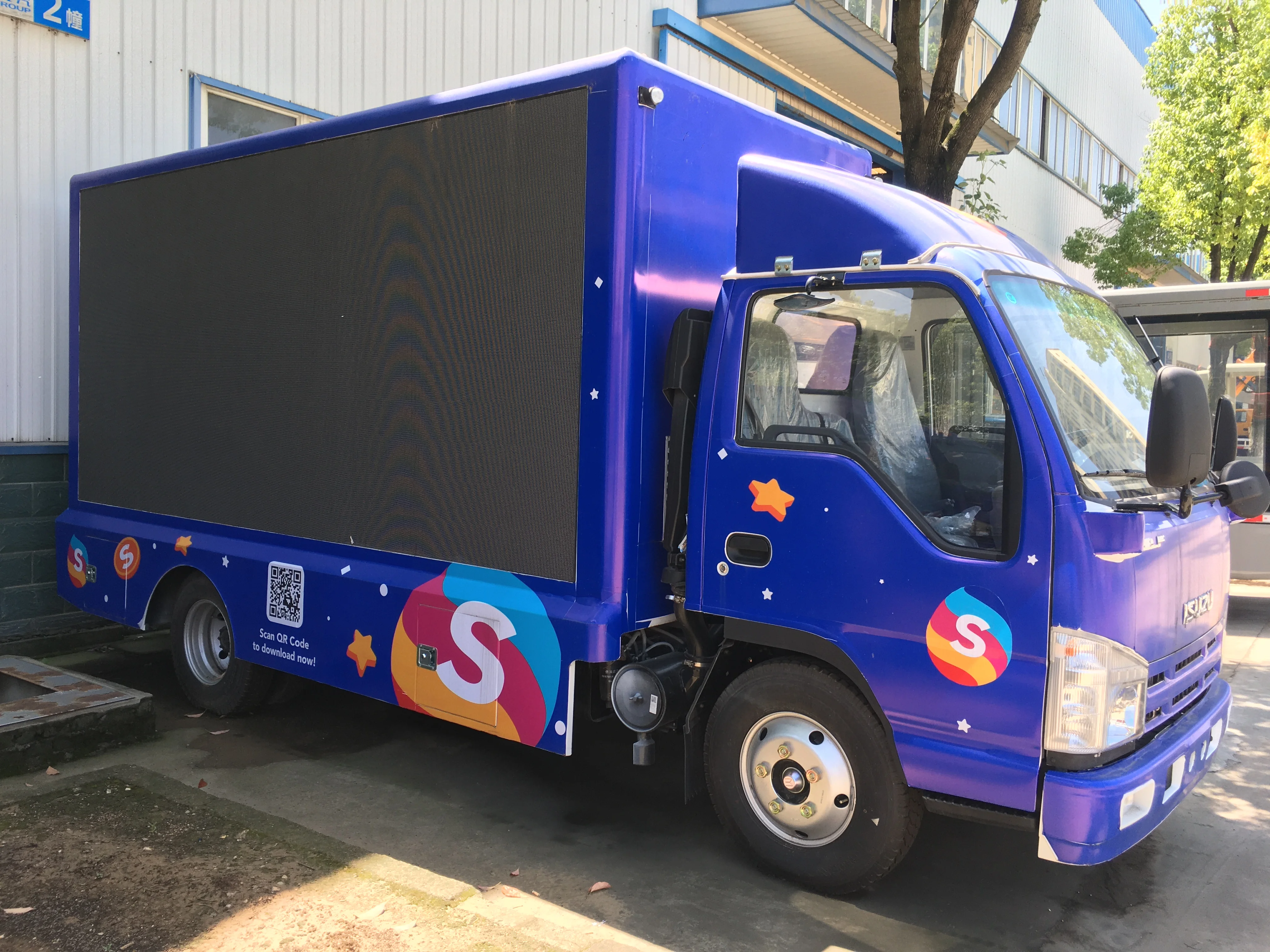 Isuzu 4*2 116HP LED Full Color Advertising Truck mobile advertising trucks for sale