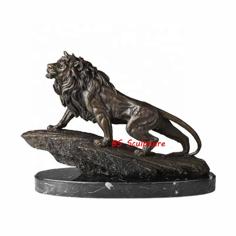 Life Size Metal Sitting Lion Casting Bronze Lion Outdoor Garden Sculpture