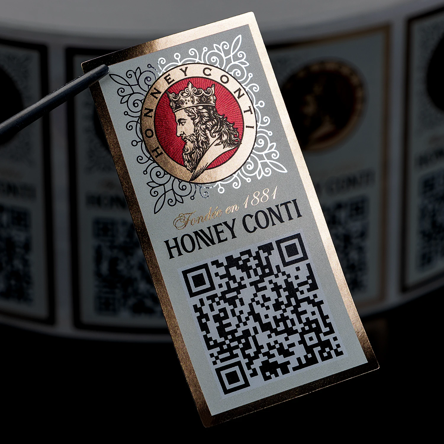 Custom Waterproof Adhesive Gold Foil Packaging Food Label Sticker Brand Logo QR Code Stickers For Products