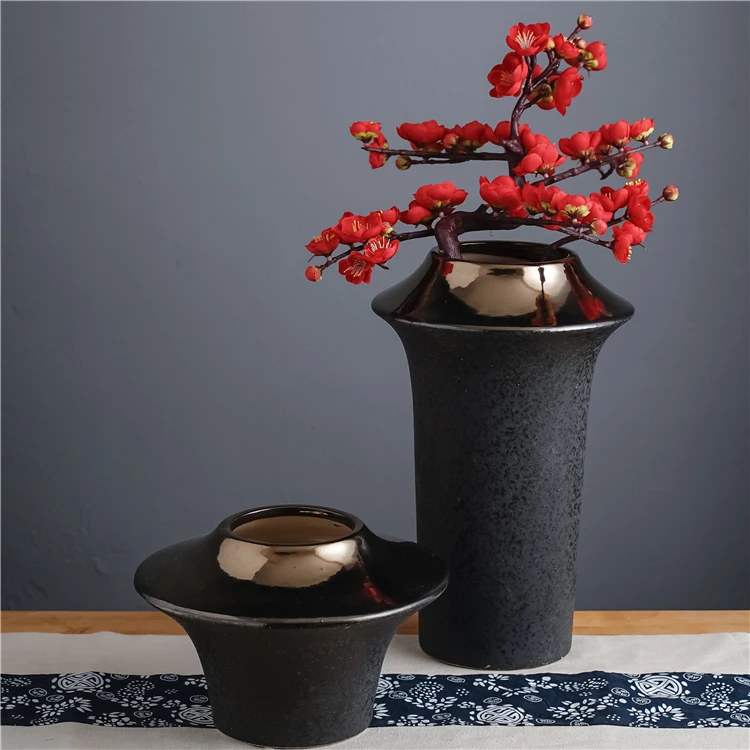 Modern handmade creative ornament ceramic black flower vases home centerpiece decoration ceramic vase for gift