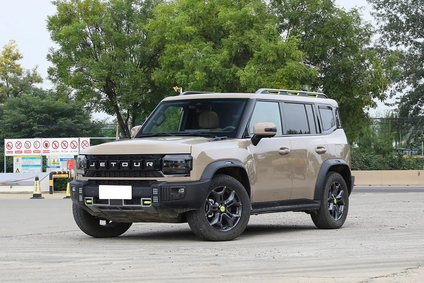 Склад Dubai 2023 Chery Jetour Traveller T2 внедорожник 2 0 т 4wd пересечение Pro +