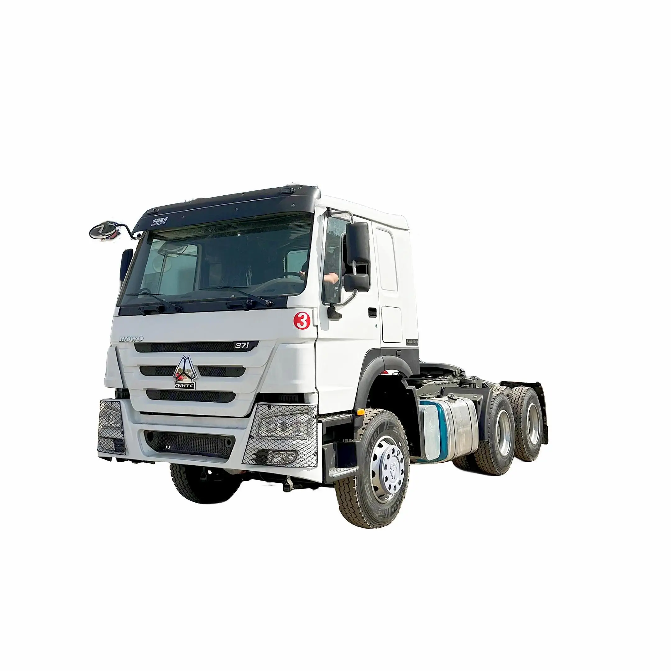 Популярная модель тягача на дизельном топливе 8x4 двигатель Cummins быстрая коробка передач автоматическая левое рулевое управление с задней камерой