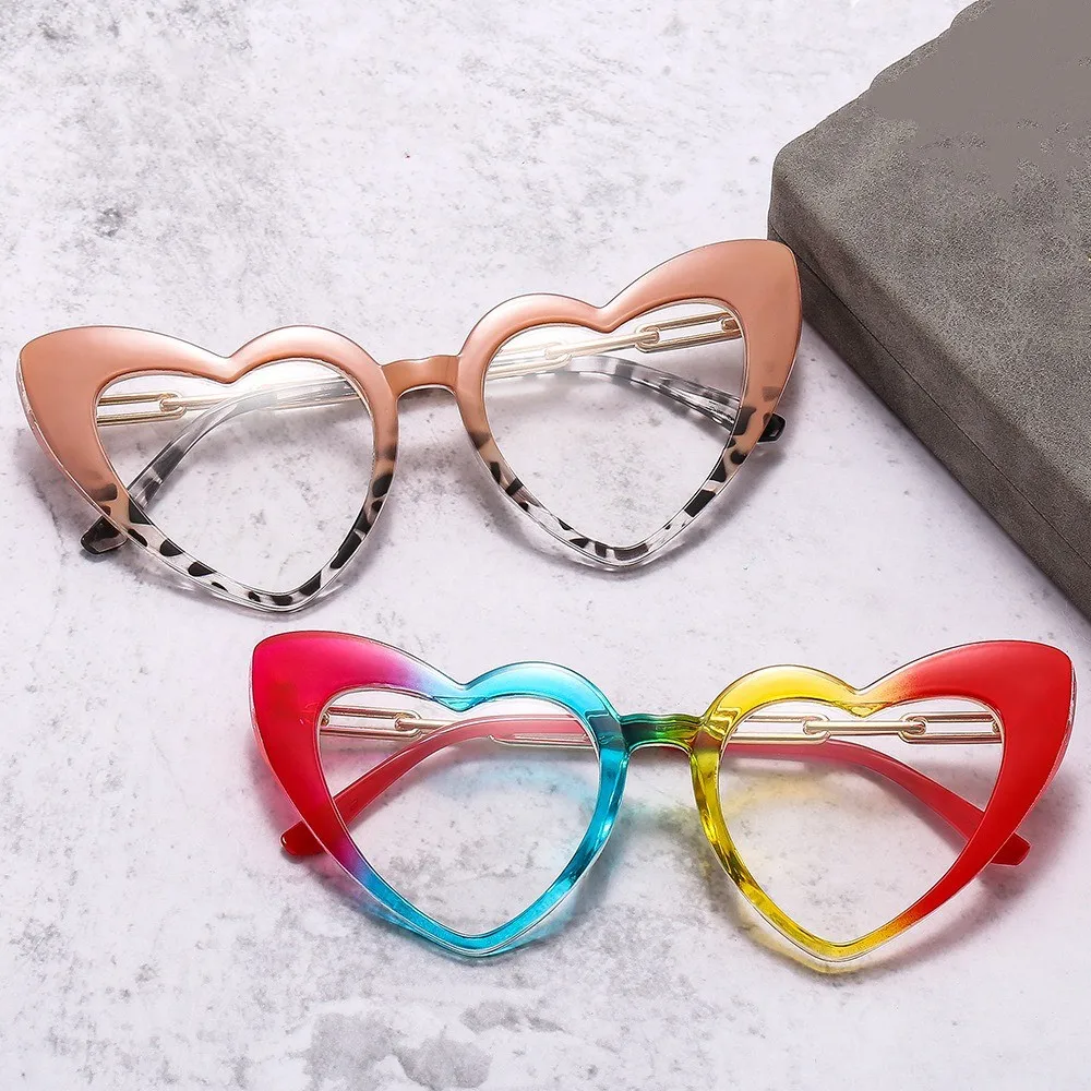 New model china wholesale optical eyeglasses frame blue light blocking fashion chain leg high end love heart eyeglasses