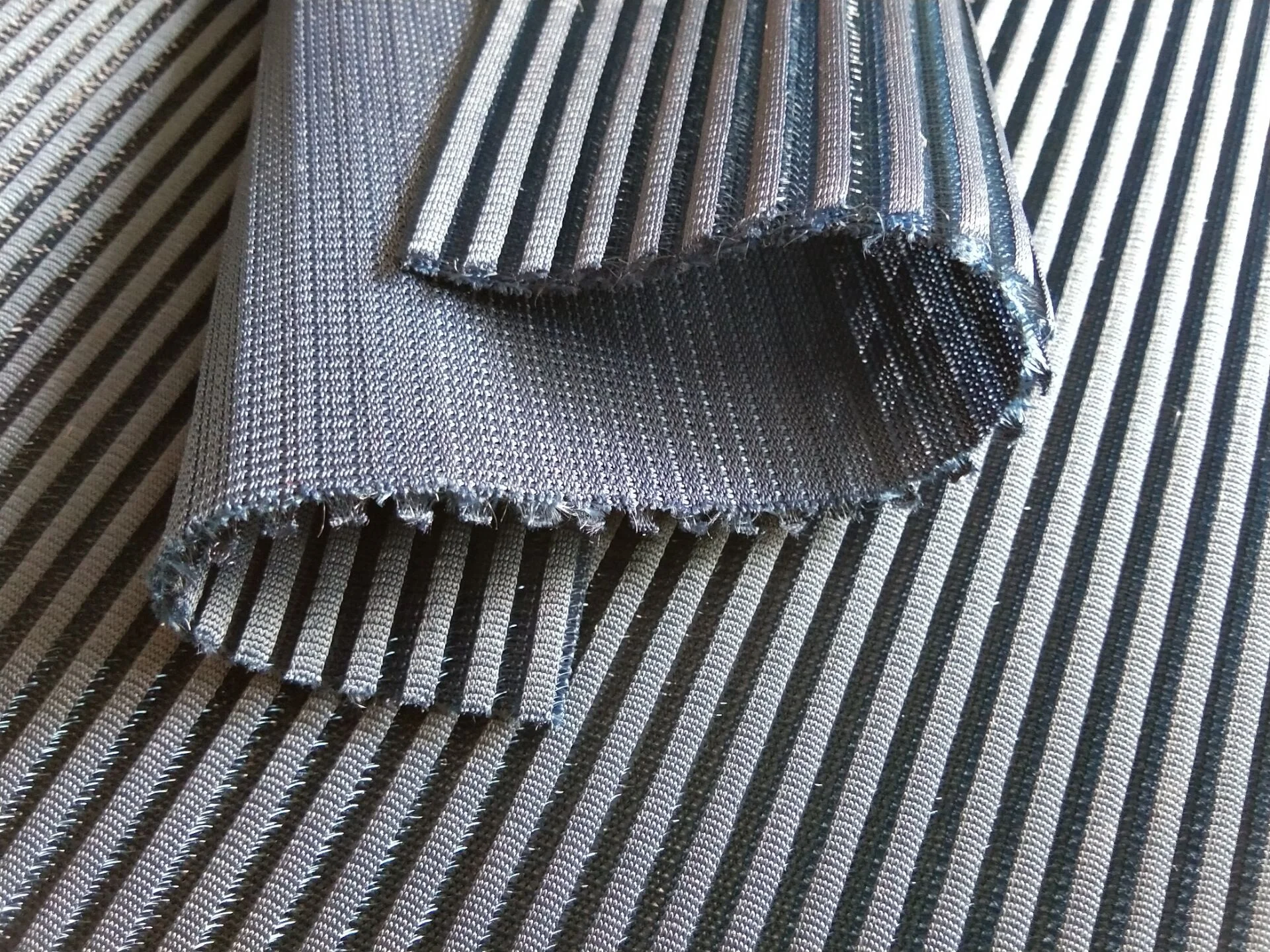 2019 hot sale new breathable, environment-friendly and healthy mattress mesh fabric