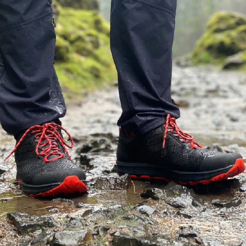 New Kingtex Breathable Outdoor Long Lasting Safety Waterproof Boots Men Ladies Hiking Shoes Women Custom