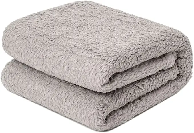 Hot Sale Pet Blanket Comfy Soft Warm Baby Blankets Plush Sherpa Throw Blankets