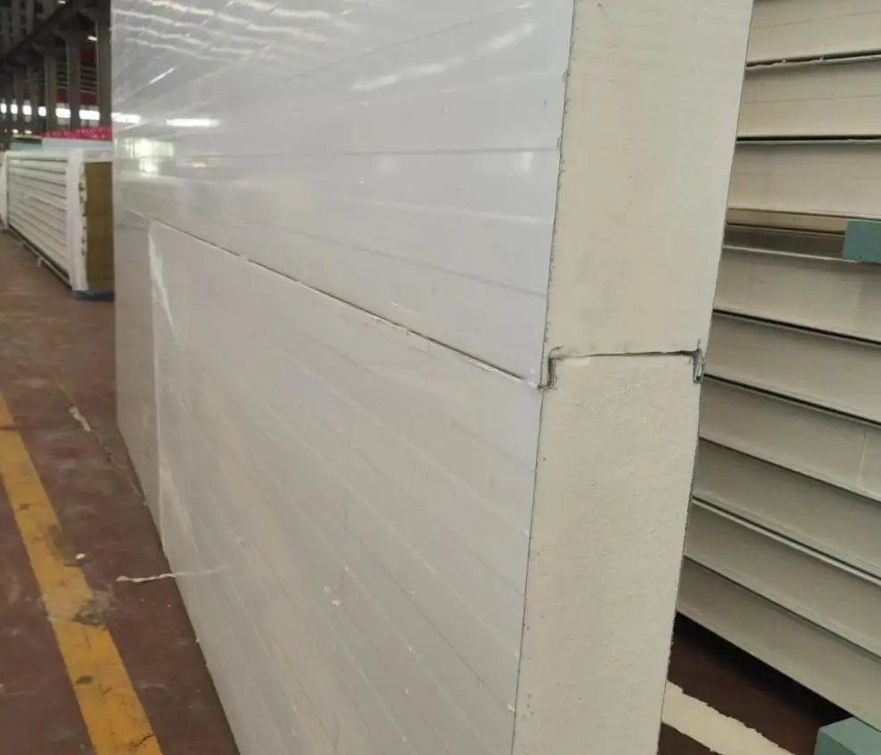 Heat Insulation PU/PIR Polyurethane Sandwich Panel Waterproof Fireproof Metal Carved Boards For Cold Room Storage