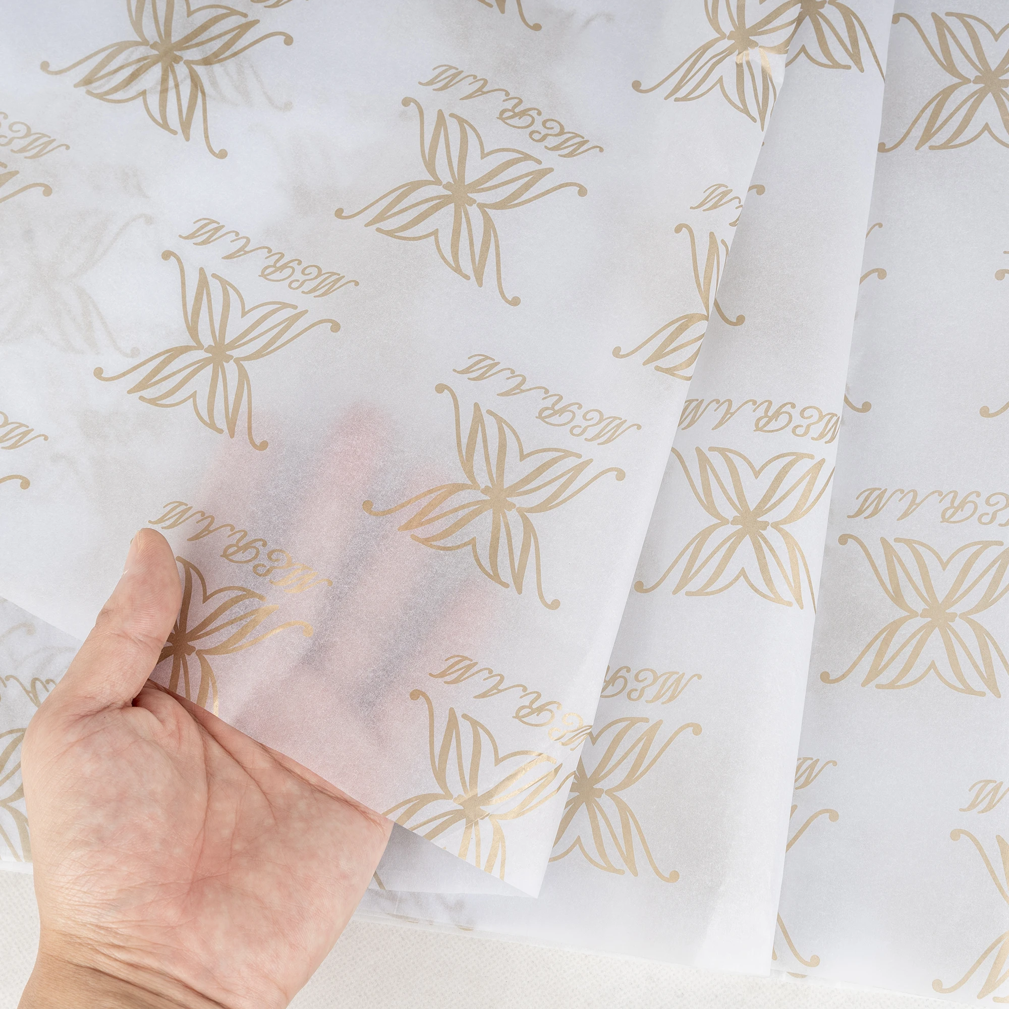 Custom Logo Gold Foil Printed Gift Wrapping Paper Clothing Tissue Wrapping Paper