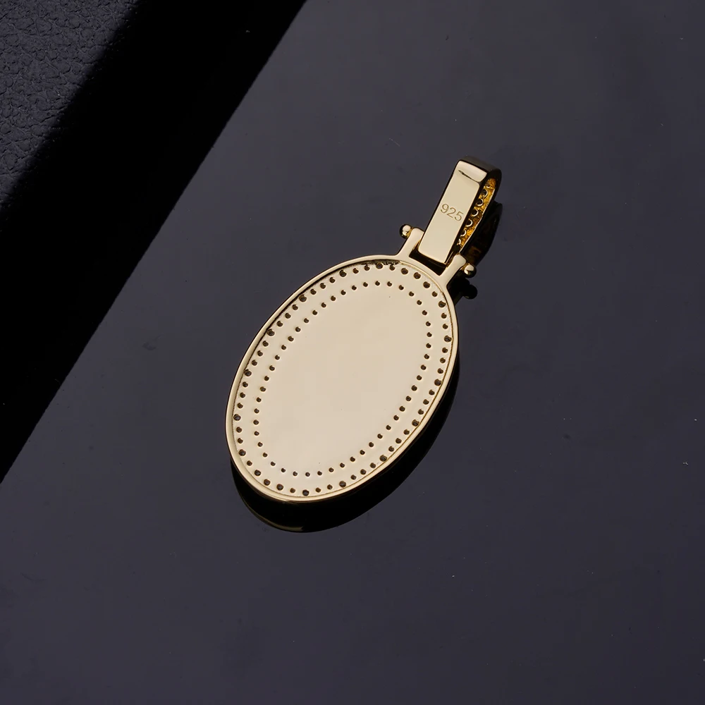 2024 High Quality Hip Hop Jewelry Pure Silver Iced Out Bling Clear Zircon 14 K Gold Plated Jesus Oval Medallion Pendant