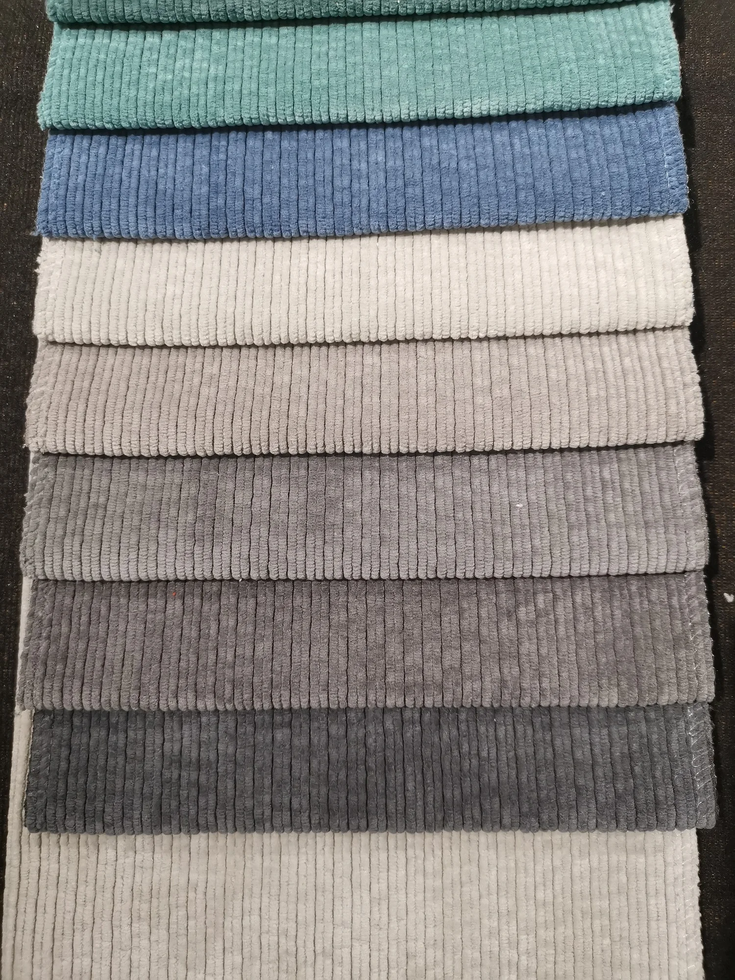 
LAR2039 China sofa farbic factory wholesale new product strip sofa fabric 