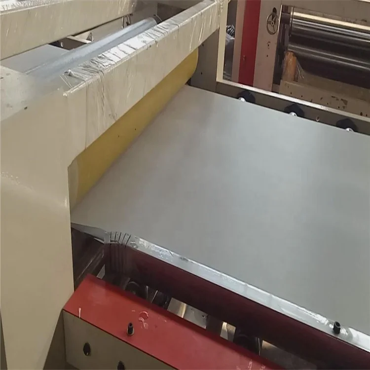 High tech Type Laminated Gypsum Ceiling Tile rightangle edges sealing Making Machine