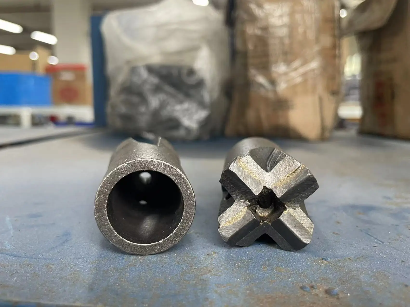 50mm 7 Degree Cross Tapered Drill Bit with Tungsten Carbide