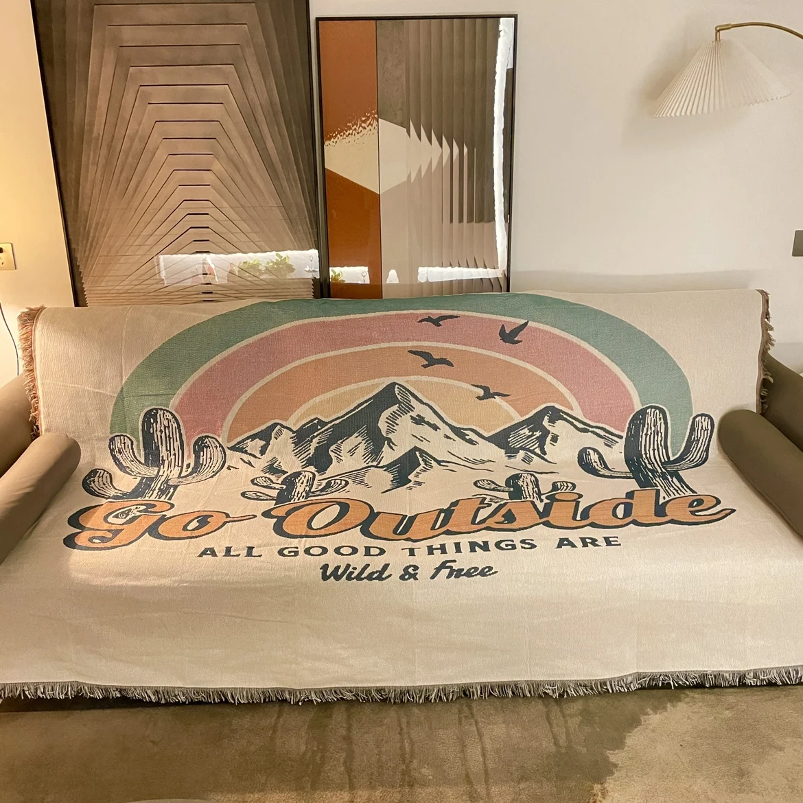 Hot selling wholesale indoor furniture modern design luxury blanket soft comfortable throw blanket customizable picnic mat