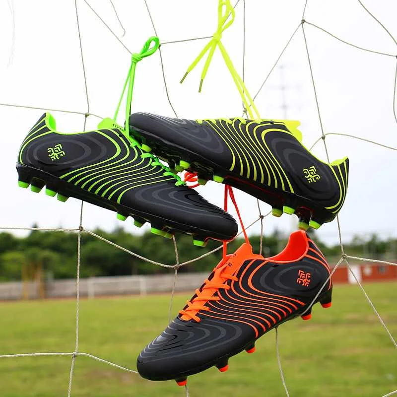 
HOBIBEAR New Arrival Football Cleats Wholesale Kids Futsal Shoes For Sale 