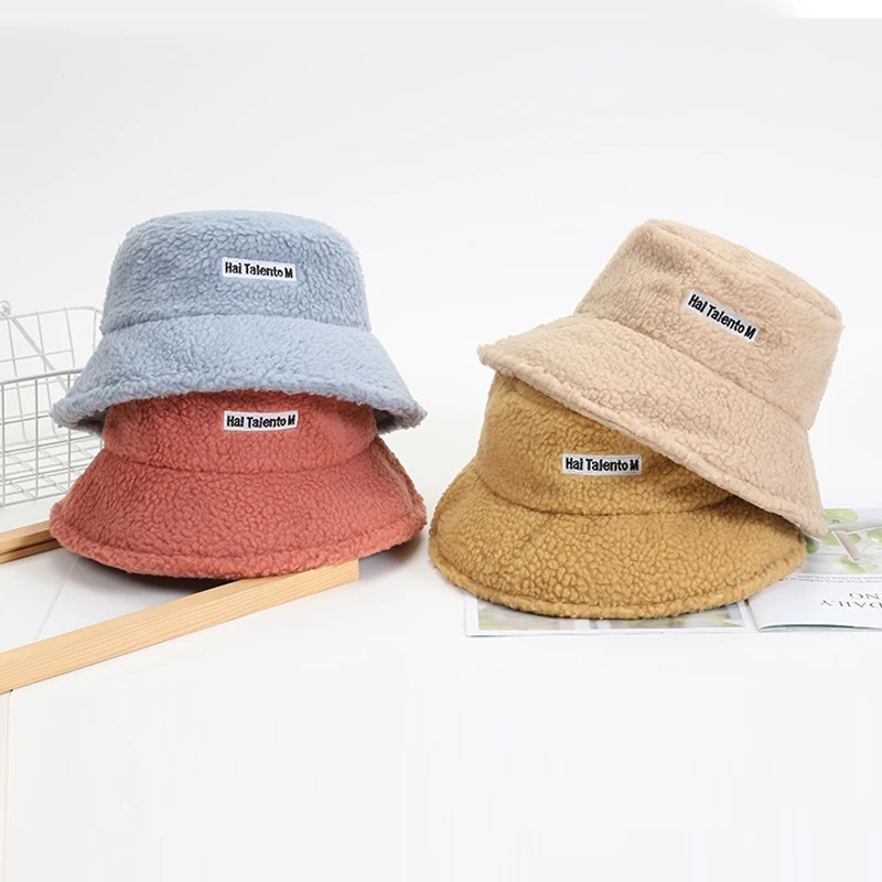 Wholesale New Trend Embroidery Winter Warm Lamb Wool Cute Fashion Sherpa Plush Fisherman Hat Bucket Hats Women