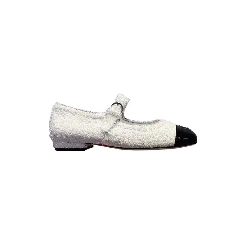 2021 early spring new small fragrance double c flat-heel Mary Jane shoes retro flat shoes with buckle