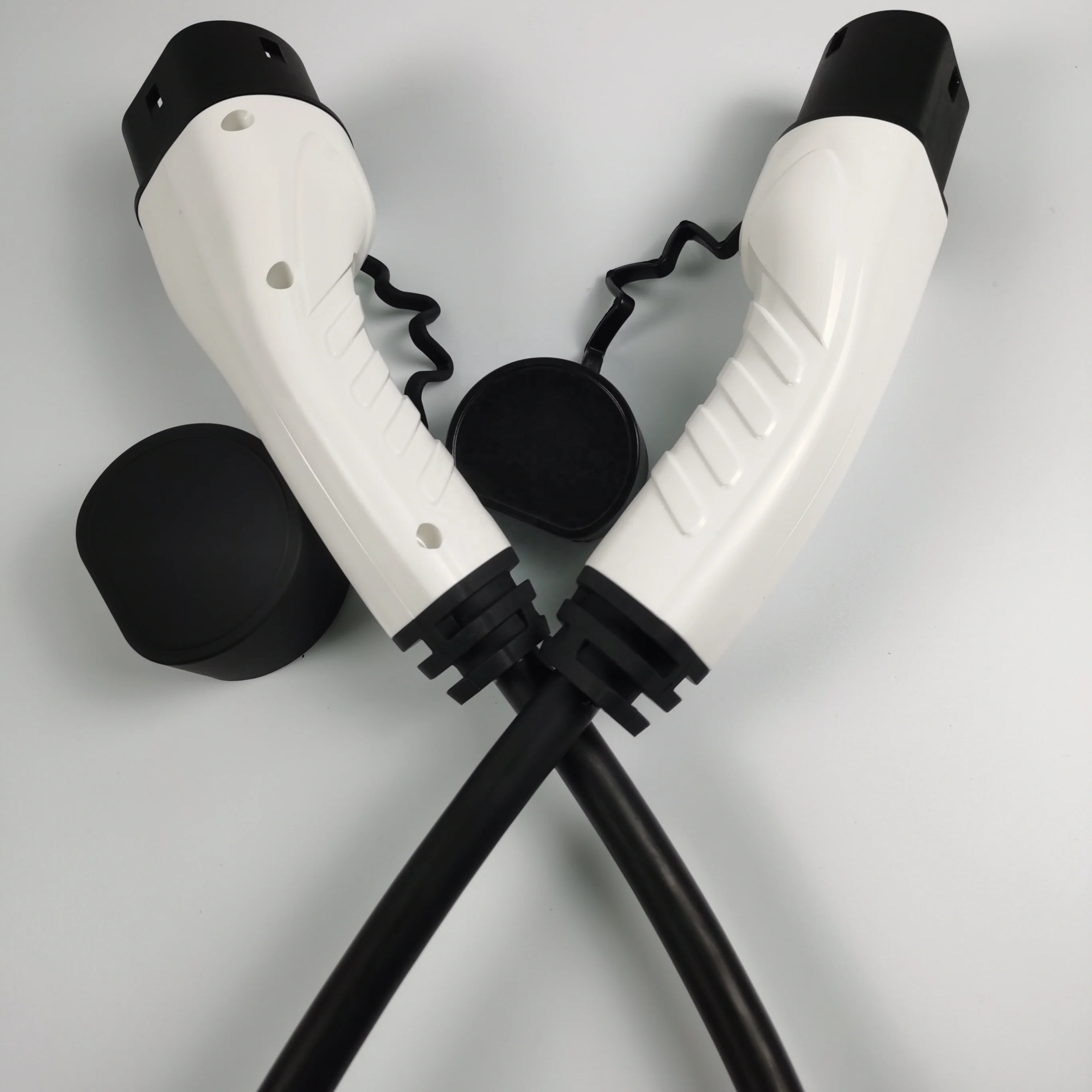 
IEC62196-2 Type2 toType2 MENNEKES 16A three phase 5M charger electric vehicle EV charging cable 