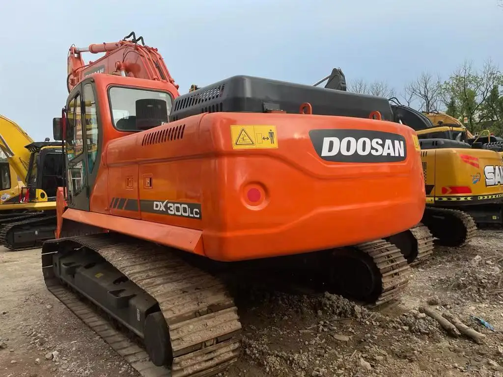 doosan excavator dx300lc , doosan DX300 DH300 , Doosan dx300 Japan  excavator for sale