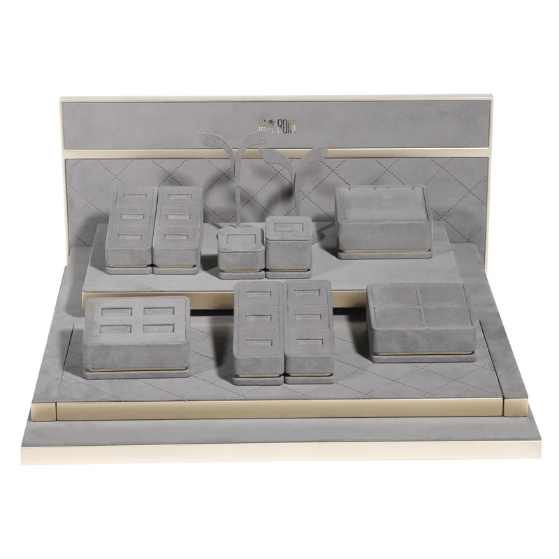 ROMI Design Customized Jewelry Stand Jewelry Display Set Luxury High End Suede and Leather Jewelry Display