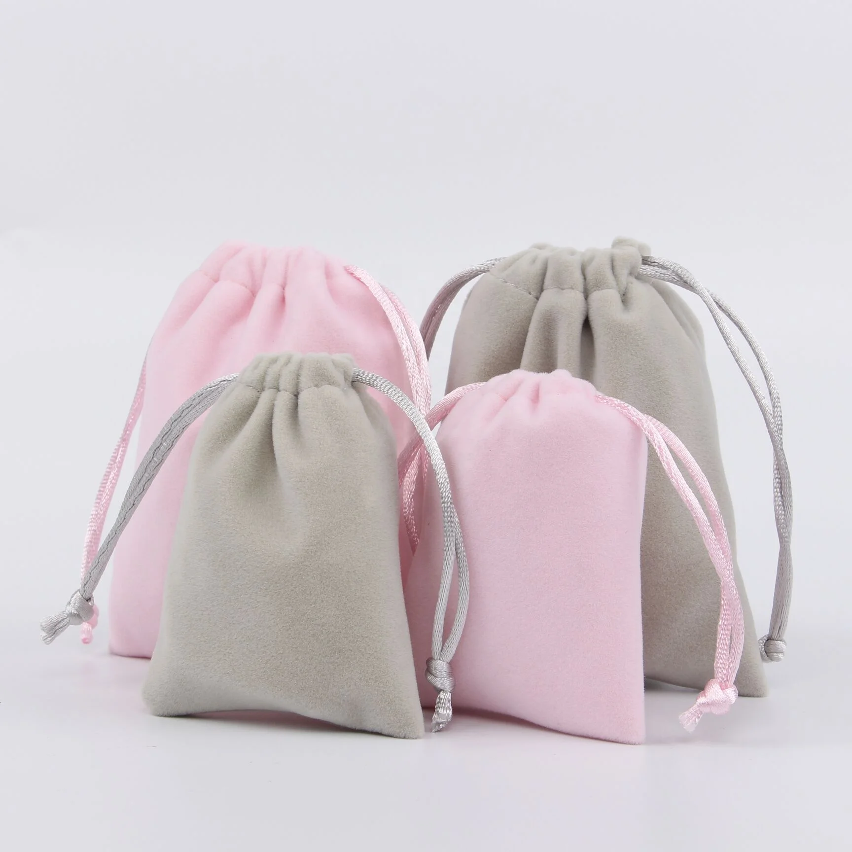 Portable luxury high end drawstring gift pouch jewelry velvet bag perfume pouch bag