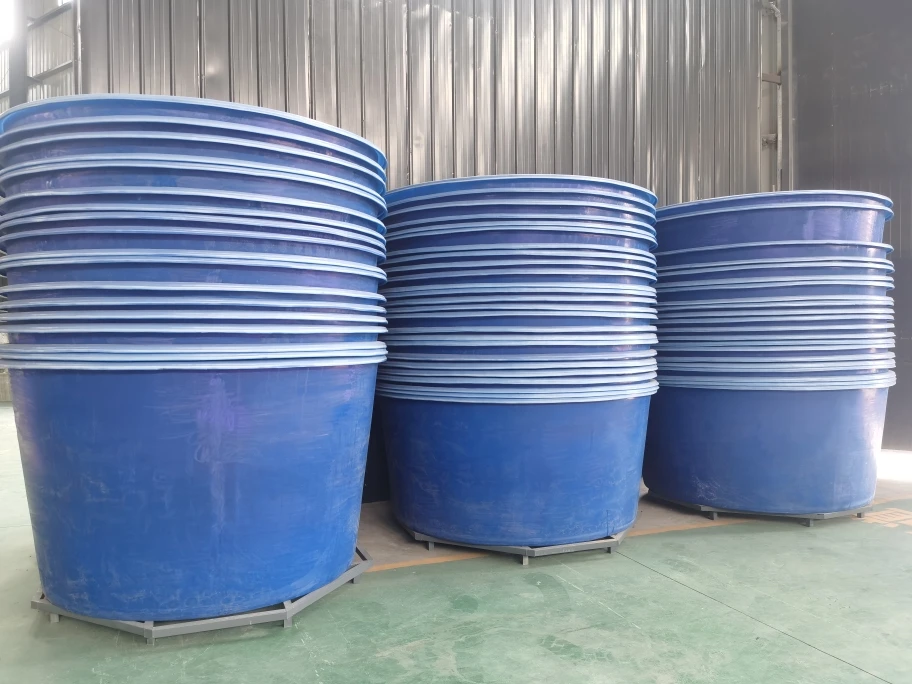 2000L food grade large plastic fish tubs