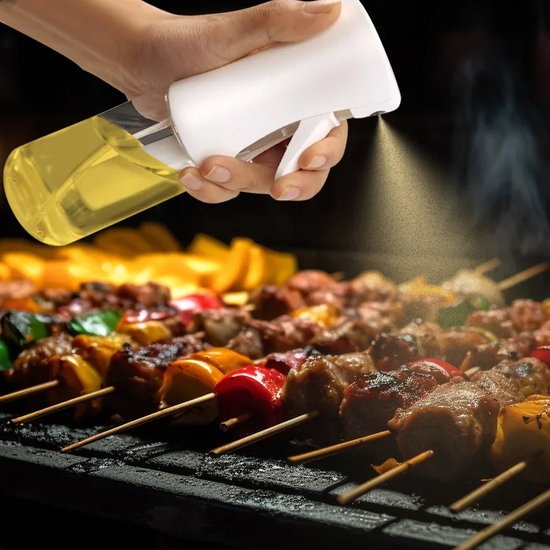 300ml Large Multifunctional Kitchen Outdoor BBQ Oil Sprayer  Leakproof Nozzle Transparent Plastic Spray Oil Bottle for Cooking