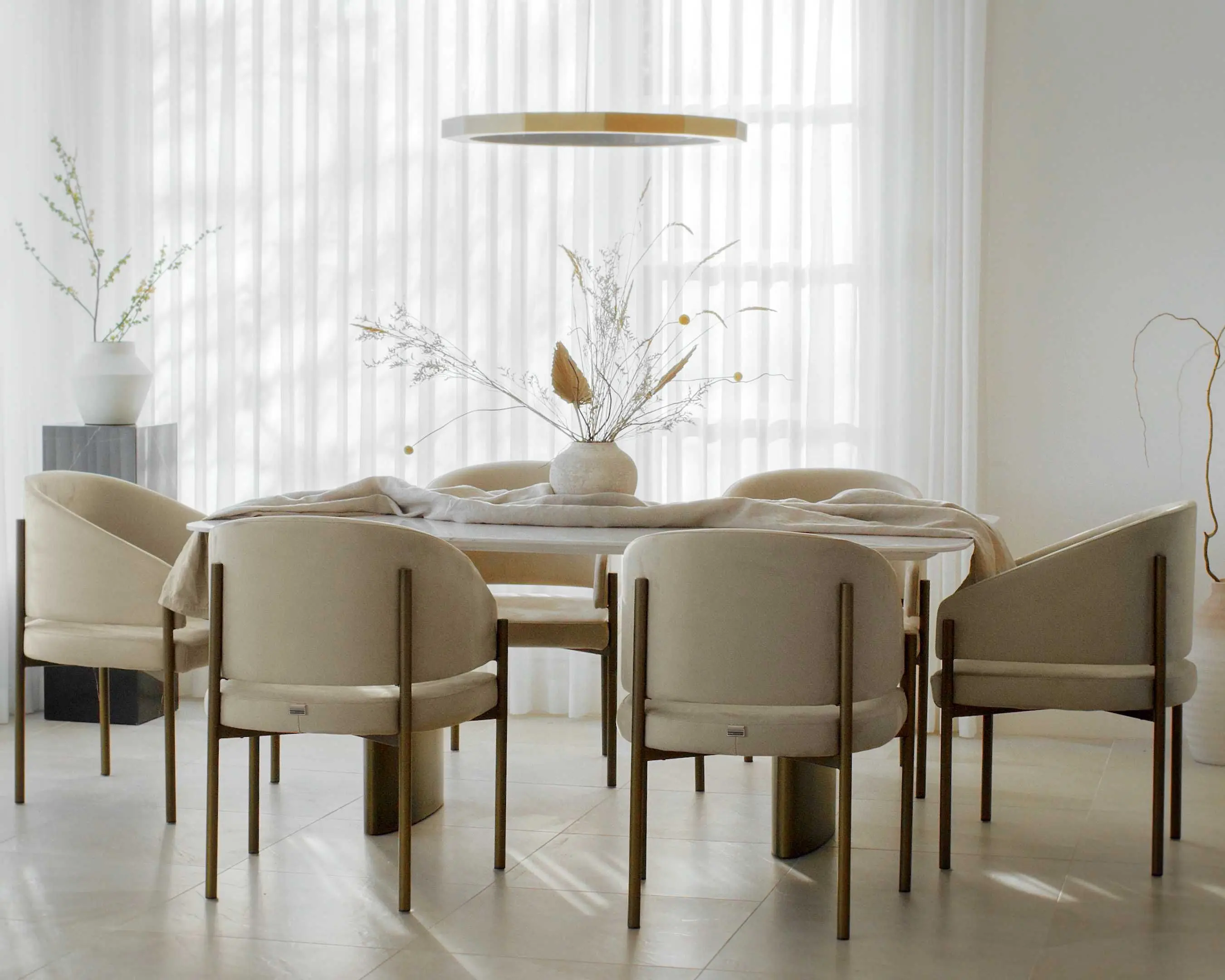 Modern Antique Luxury Solana Dining Chair with Stainless Steel Brass Curved Back Velvet Home Dining Room PU Furniture Kitchen