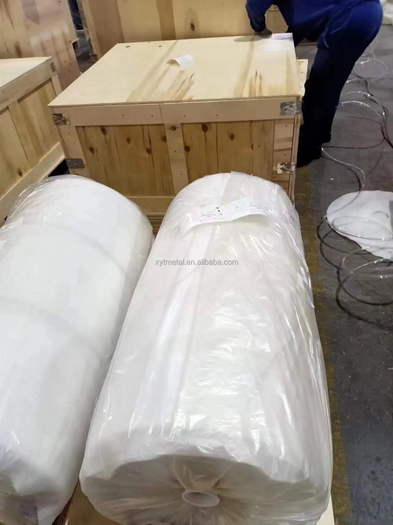 Silver Color Food Grade 8011 3004 Aluminum Foil 10 12 13 Micron Thickness Aluminum Foil Roll