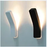 Indoor modern simple design black or white electrical wall light fitting 5w*LED up down light wall scone decorative