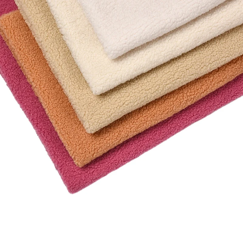 ETong Factory Large Grained Lamb Wool Warm Effect Polyester Sherpa Fleece Teddy Fleece Fabric For Blanket Jacket