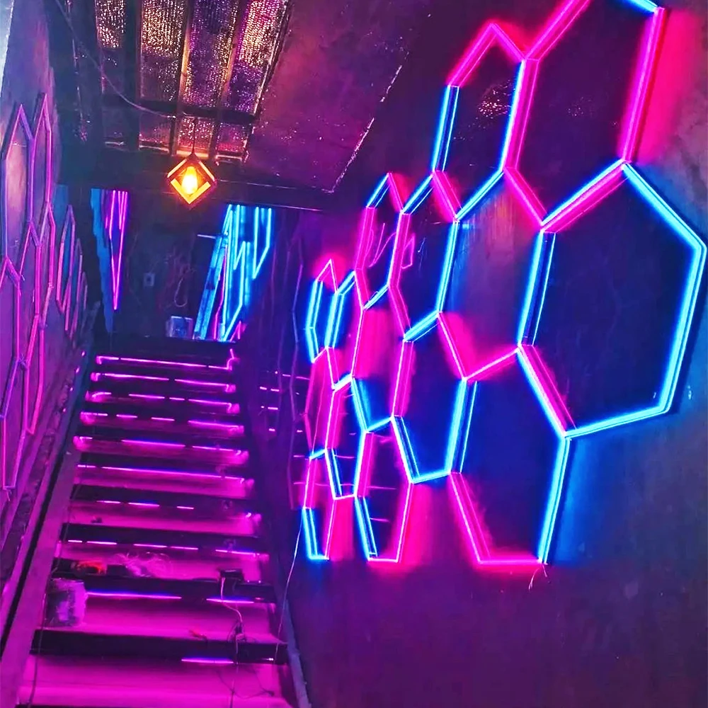 Лампа для гаража
