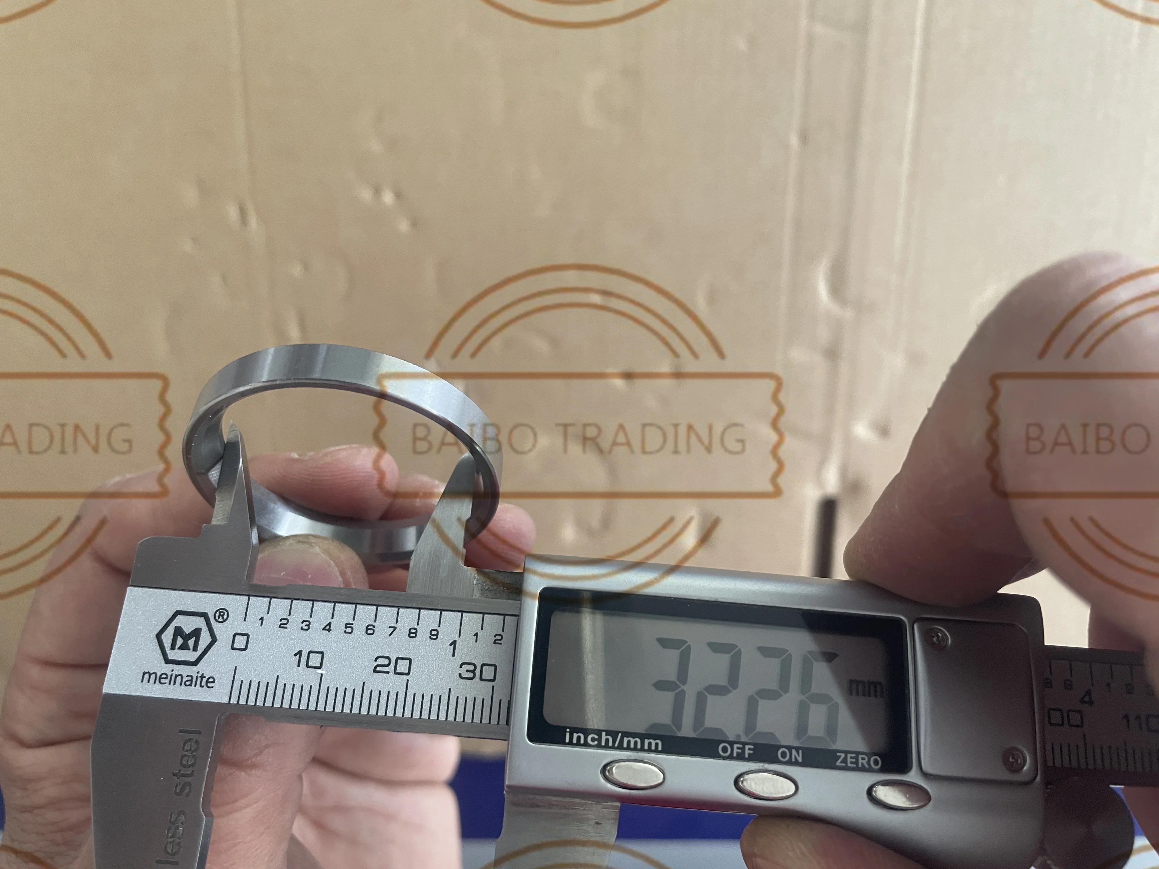 HINO J08C J08E High Quality Diesel Engine Valve Seat 11131-1380 11135-1720  Intake Valve Seat Engine spare parts for BUS AK1