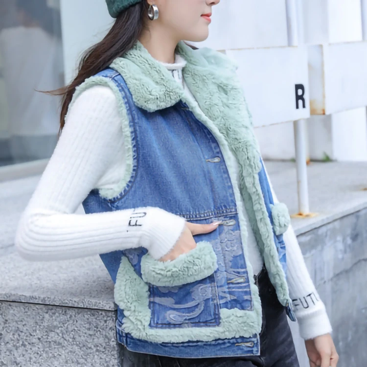 Wholesale New Design Fashion Custom Women Waistcoat Jean Jacket Casual Streetwear Denim Waistcoat Fur Jeans Vest