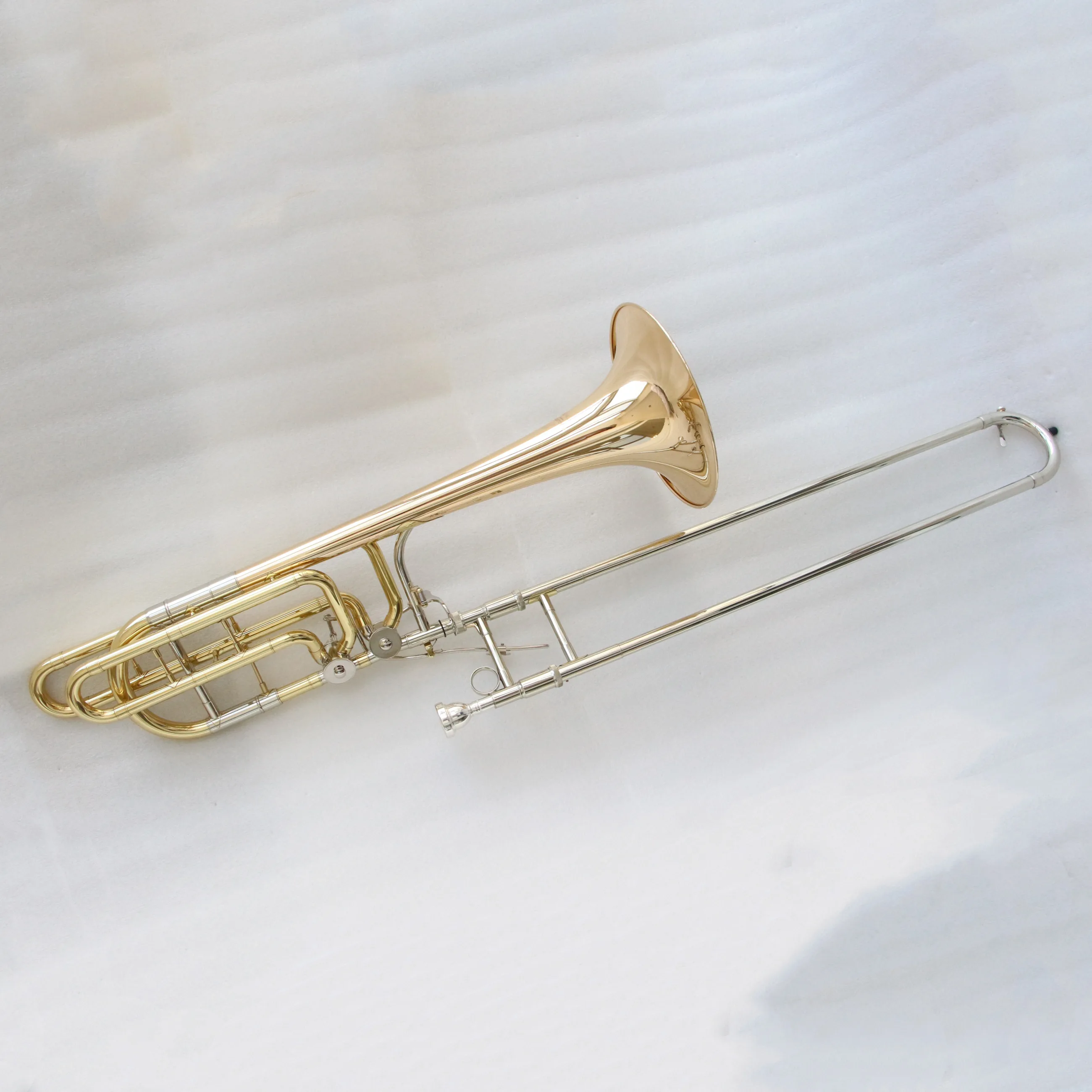 New Design Cheap Price Bass Trombone FTB-700G Clear Lacquered Brass Body Gold Trombone Wholesale Product