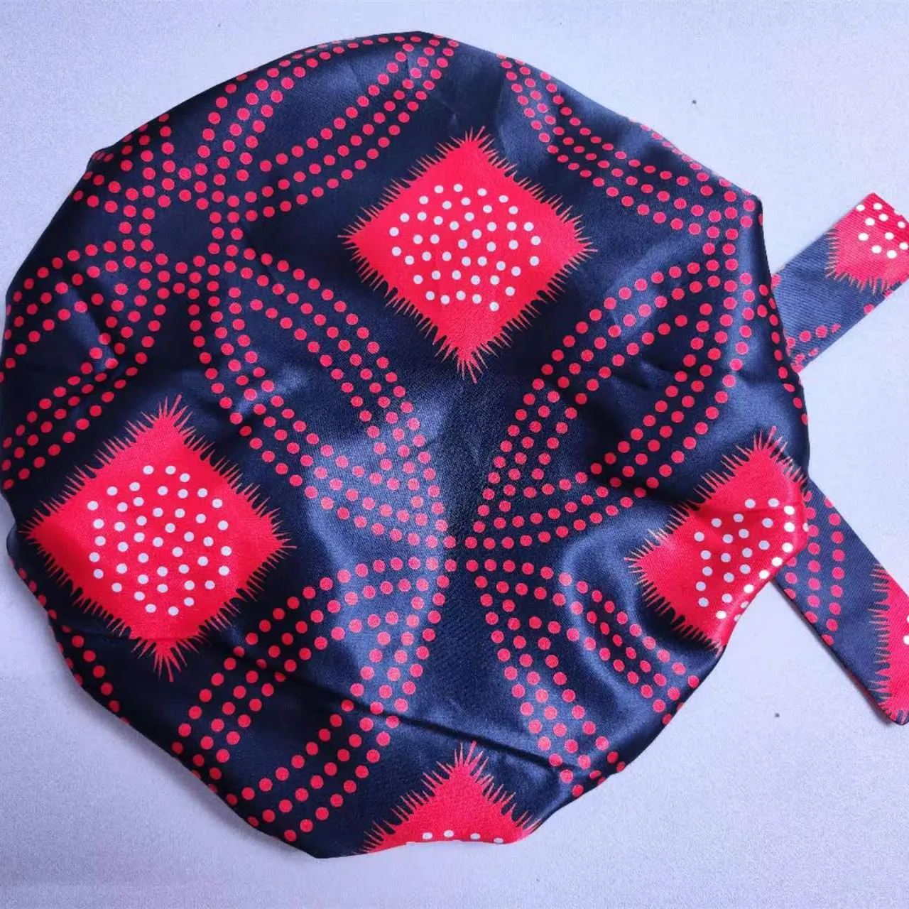 2023 new style silk satin hair bonnet double lining customized logo moq 10 pc