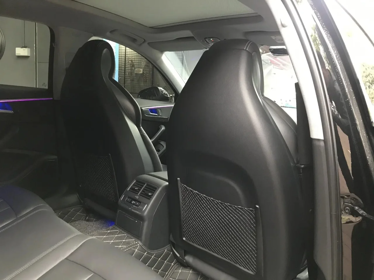 Carbon Fiber Bucket Seats for Audi RS A4L A5 A6L A7 A8