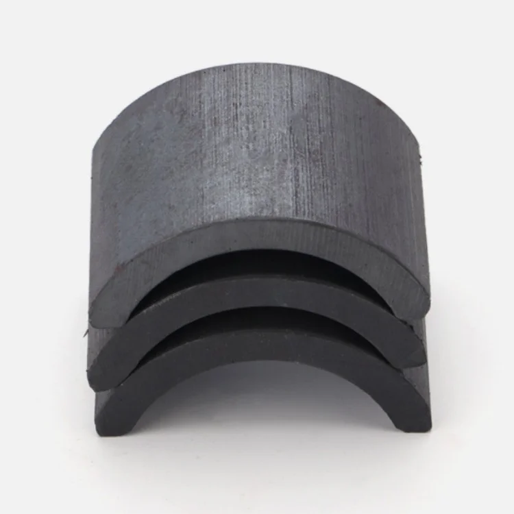 Super strong magnetic unique design new fashion y35 arc ferrite magnet
