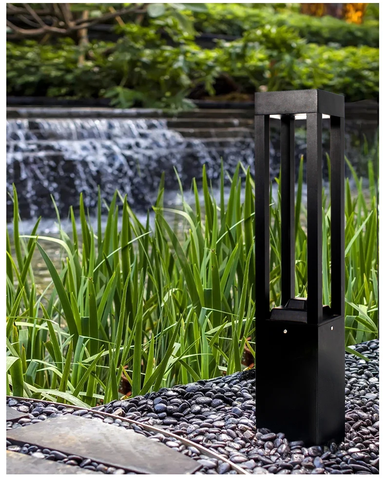 Best Square Shape IP65 Waterproof 3W Sun Powered LED Solar Garden Light Outdoor Bollard